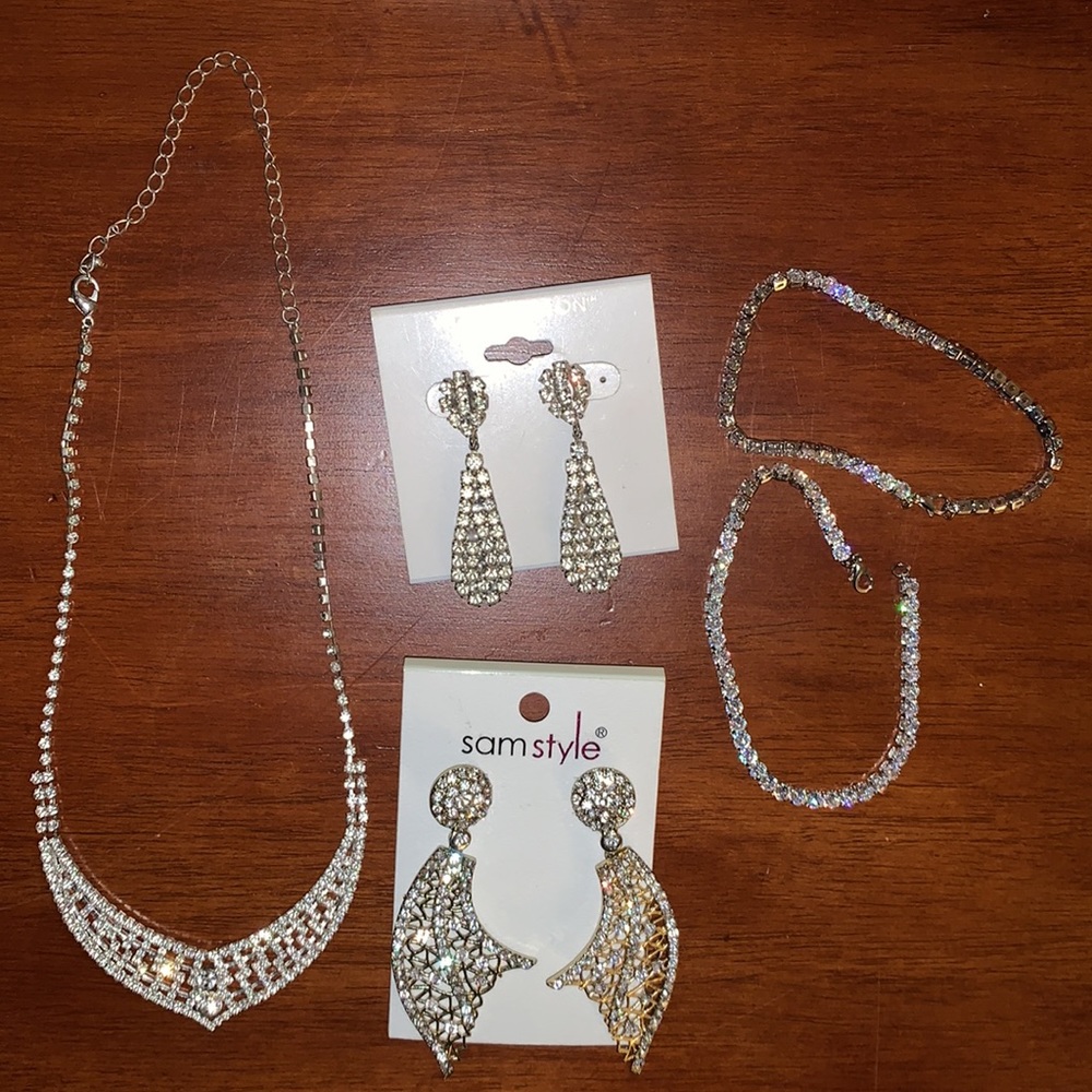 Jewelry bundle - five pieces total, crystal